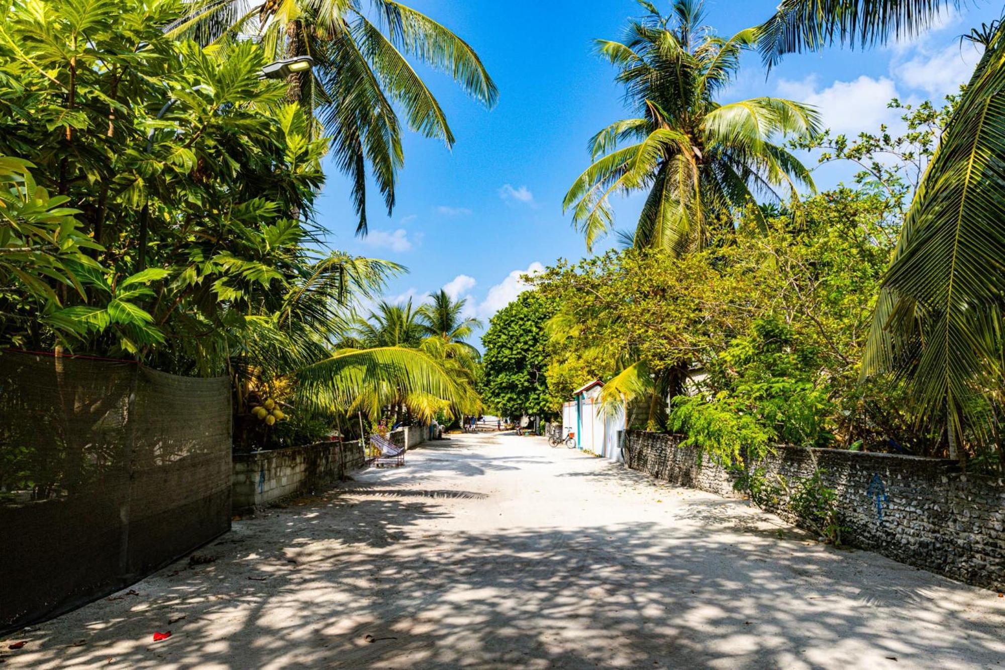 Feridhoo Beach Villa Exterior photo